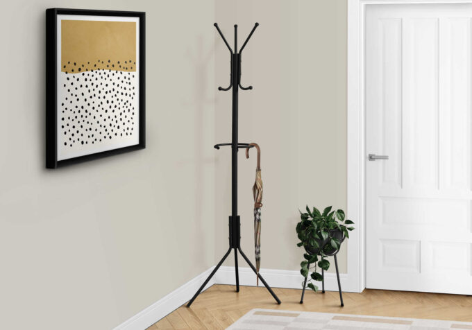 COAT RACK - 68"H / BLACK METAL