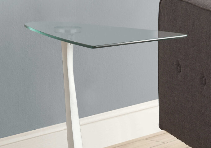 ACCENT TABLE - GLOSSY BLACK / SILVER WITH TEMPERED GLASS - Image 4