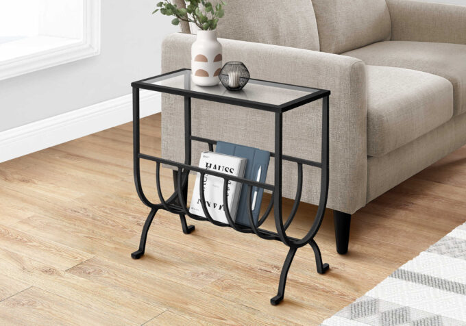 ACCENT TABLE - BLACK METAL WITH TEMPERED GLASS