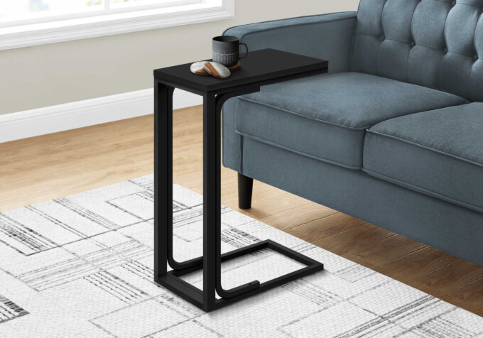 ACCENT TABLE - 25"H / BLACK / BLACK METAL