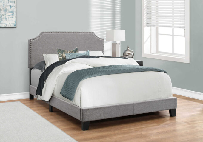 BED - FULL SIZE / GREY LINEN WITH CHROME TRIM