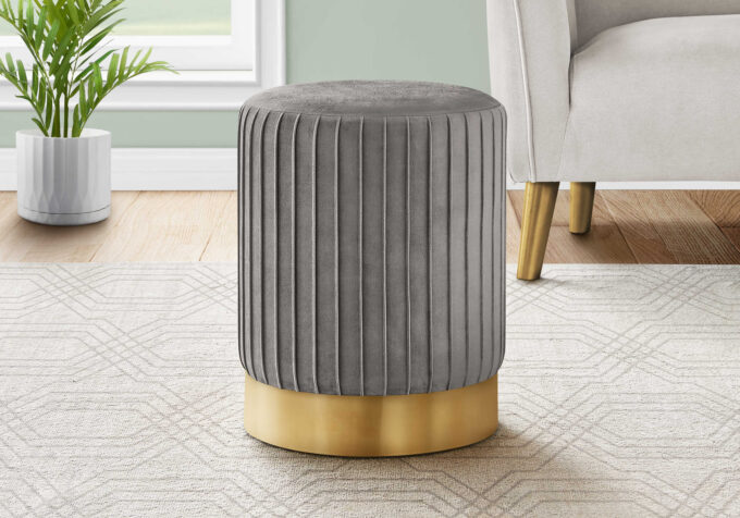 OTTOMAN - GREY VELVET / GOLD METAL BASE