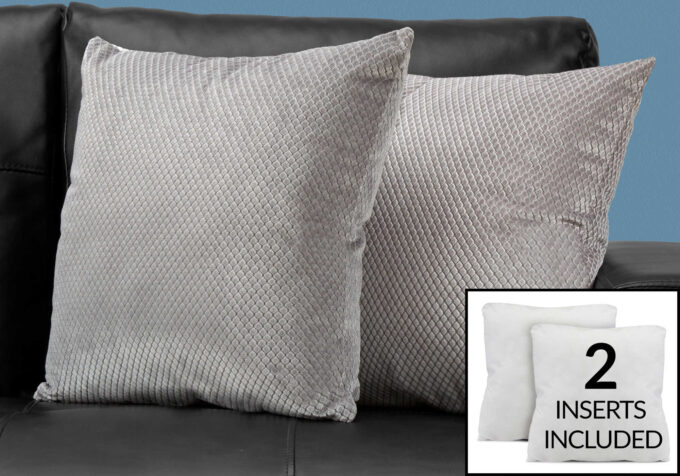 PILLOW - 18"X 18" / SILVER DIAMOND VELVET / 2PCS