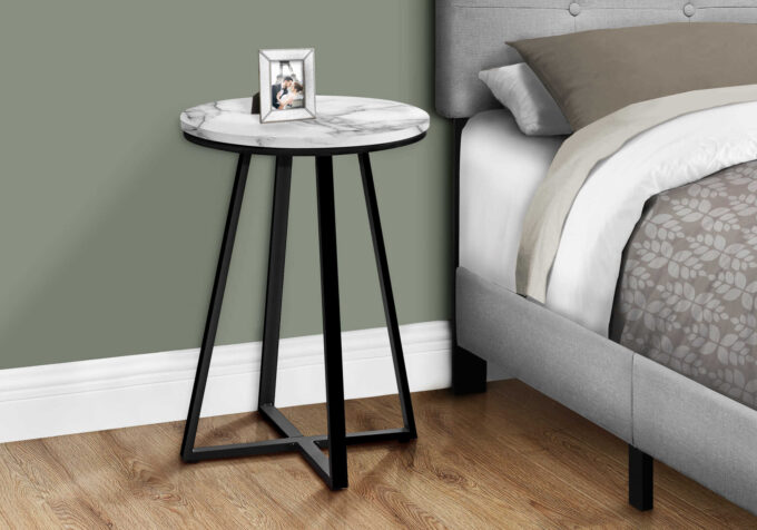 ACCENT TABLE - 22"H / WHITE MARBLE / BLACK METAL - Image 2