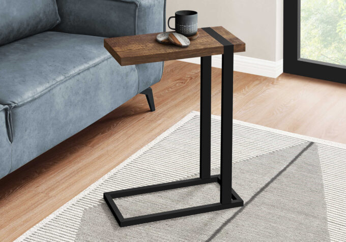 ACCENT TABLE - BROWN RECLAIMED WOOD-LOOK / BLACK METAL