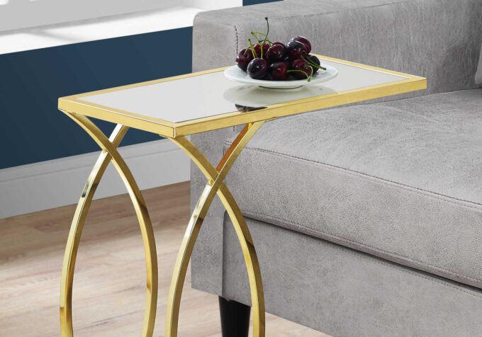 ACCENT TABLE - MIRROR TOP WITH GOLD METAL - Image 4