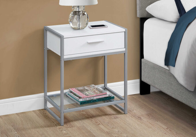 ACCENT TABLE - 22"H / WHITE/ SILVER METAL/ TEMPERED GLASS - Image 2