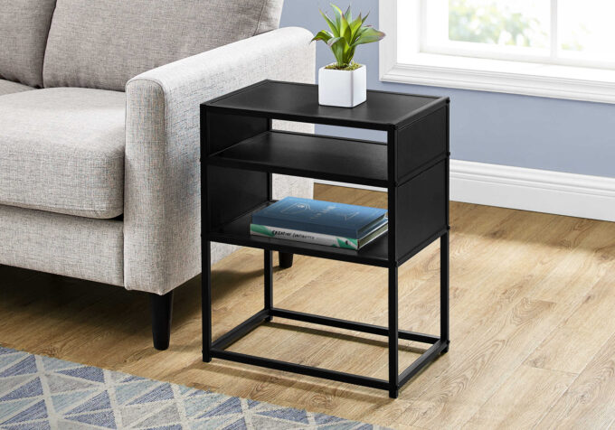 ACCENT TABLE - 22"H / BLACK / BLACK METAL