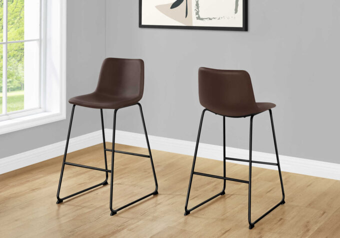 OFFICE CHAIR - BROWN LEATHER-LOOK / STAND-UP DESK